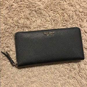 Black Kate Spade wallet